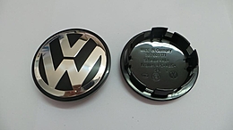Заглушка литого диска VW (средний) (8защелок) D65mm (1шт)