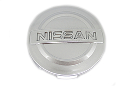Логотип на колпак литого диска Nissan